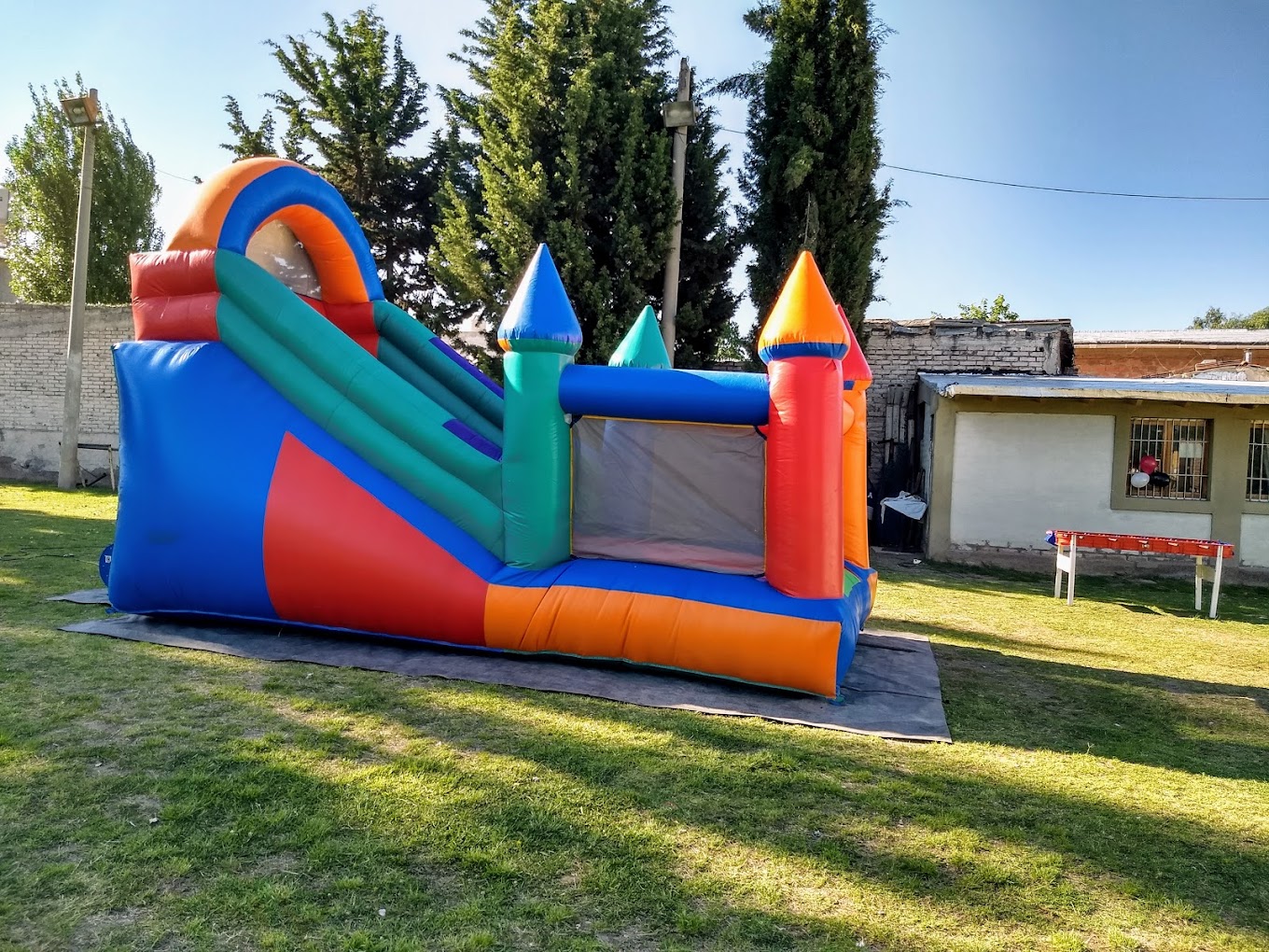 Alquiler de inflables y juegos brincolin