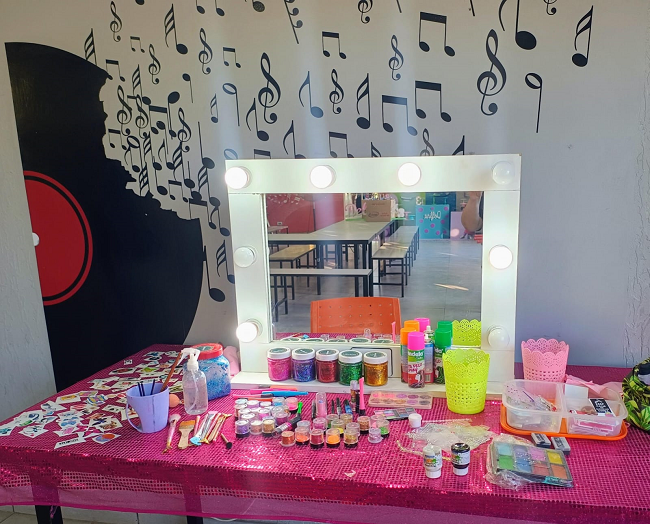 Las Margaritas – stand glitter